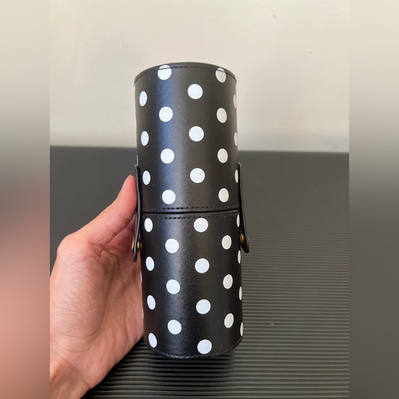 NEW Isaac Mizrahi Multi Brush Set Makeup Travel FabFitFun - Picture 2 of 6